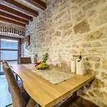 House With A Parking Space Nin, Zadar - 25006 بيت للعطل نين