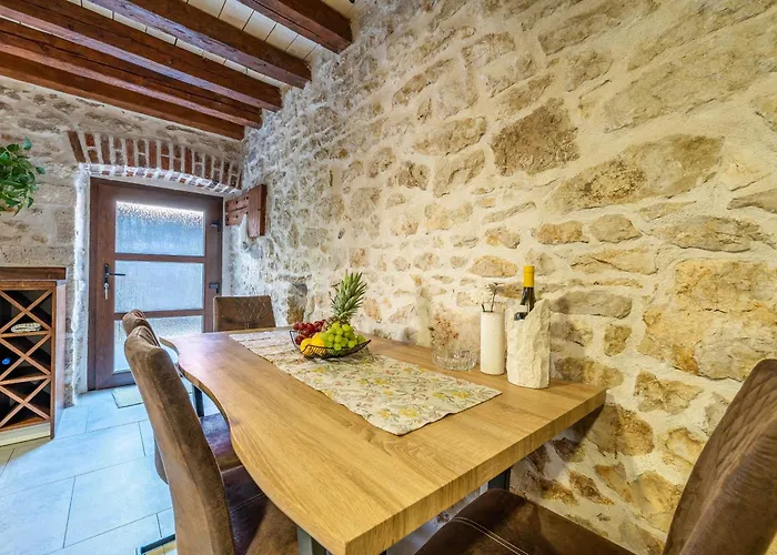 House With A Parking Space Nin, Zadar - 25006 Tatil Evi Nin