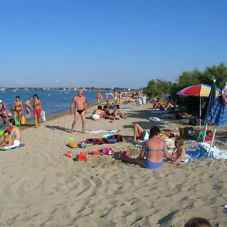 Ferienhaus Holiday Home With Hot Tub Nin, Zadar - 25006 *